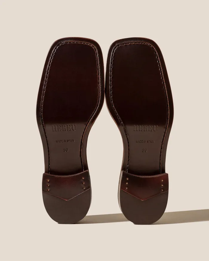 Hereu AINA POLISHED 8211 Fringed SlipOn Loafer Women Loafers