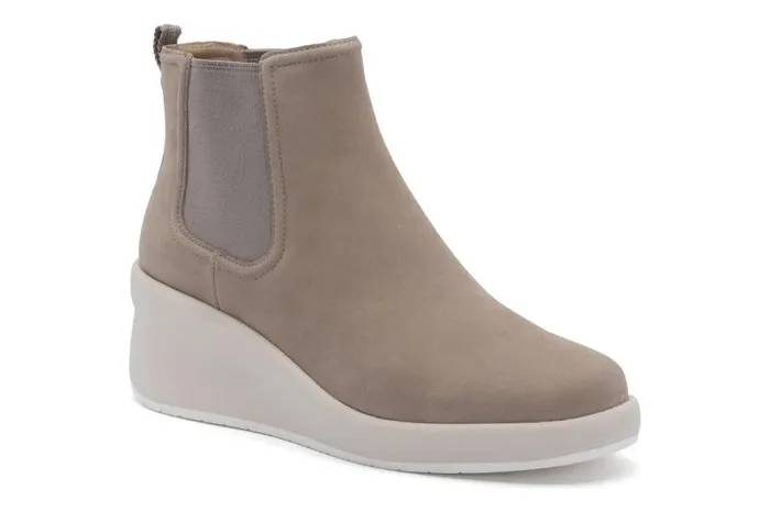 ABEO Passage Chelsea Metatarsal Brown Womens Abeo Boots