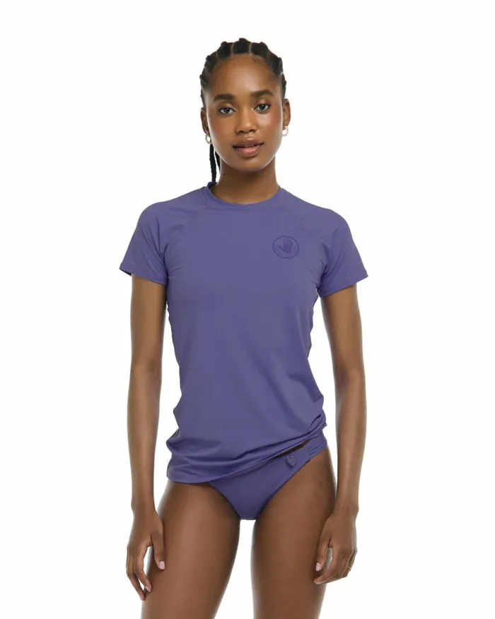 Body Glove Rash Guards Sun Protection Women Smoothies In Motion Short Sleeve Rashguard 8211 Iris Body Glove Rash Guards Sun Protection Women Smoothies In Motion Short Sleeve Rashguard 8211 Iris