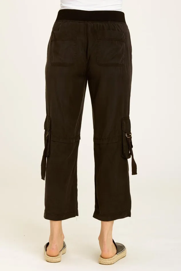 Clothing Crops XCVI Bazel Crop Black