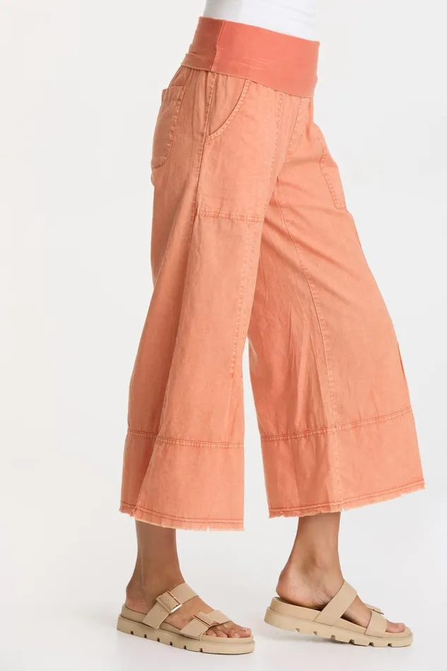 Clothing Crops XCVI Garni Crop Distress Wash Afterglow