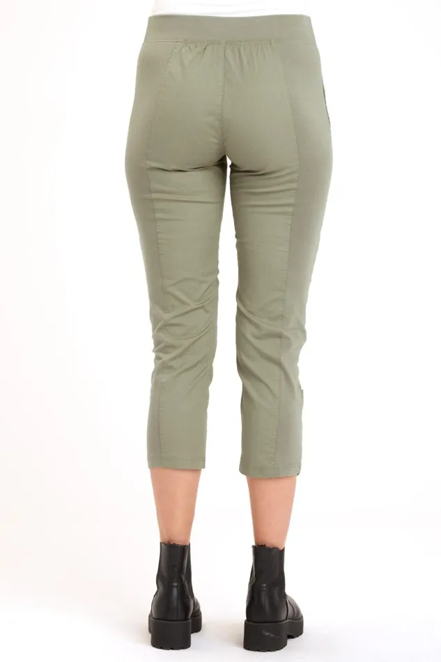 Clothing Crops XCVI Geyser Crop Hillside