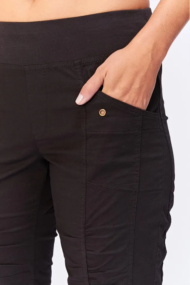 Clothing Crops XCVI Iris Crop Black