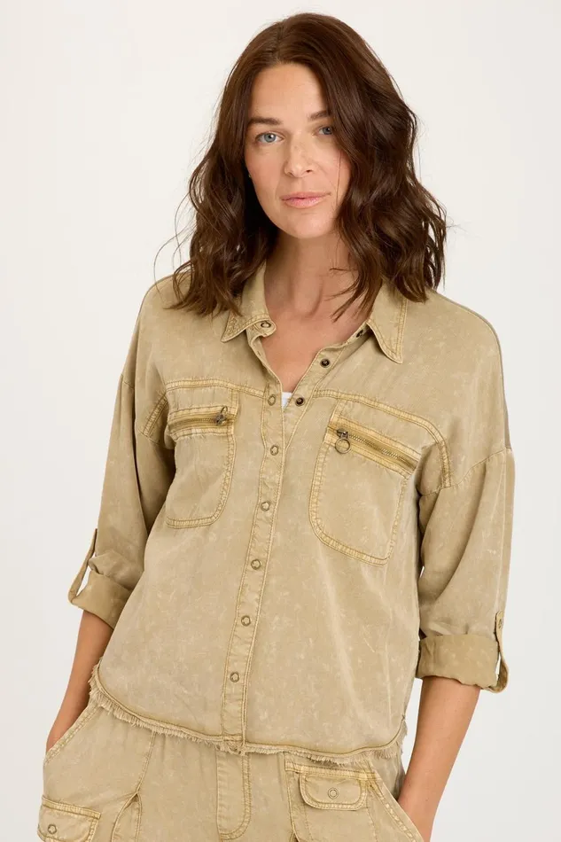 Clothing ShirtsBlouses XCVI Kapp ButtonUp Distress Wash Linwood