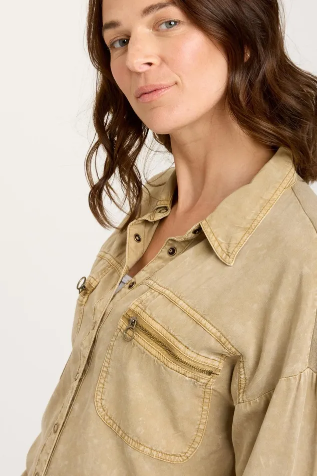 Clothing ShirtsBlouses XCVI Kapp ButtonUp Distress Wash Linwood