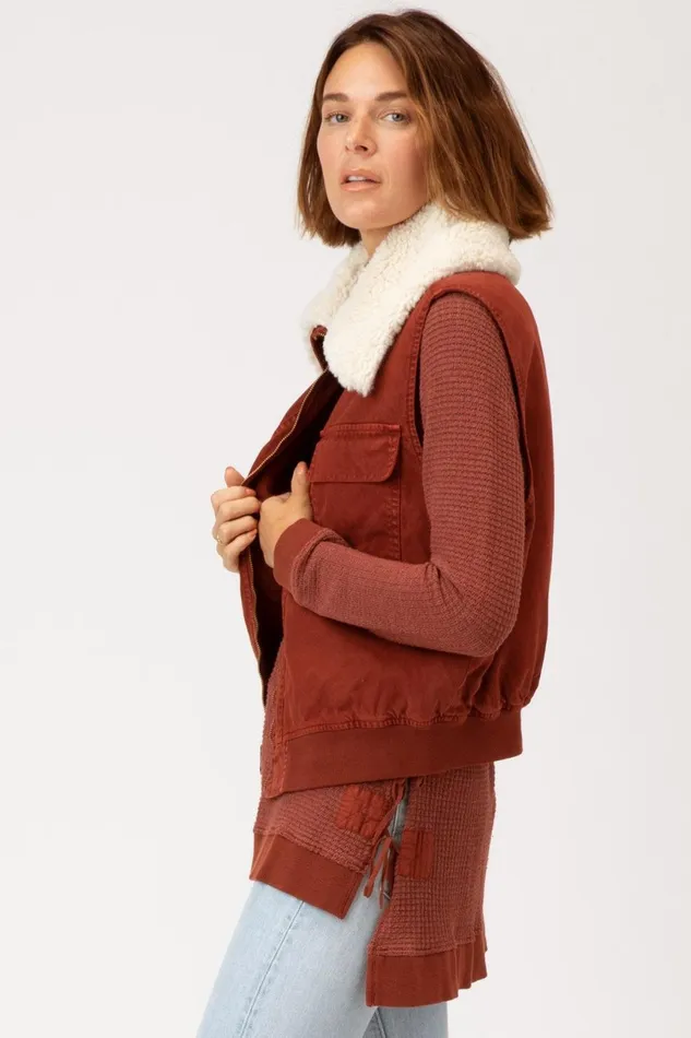 Clothing Vests XCVI Pinnacles Reversible Vest Mahogany