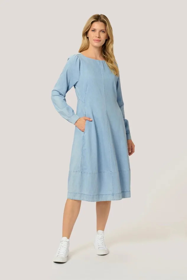 Denim Styles Women CULTURE CUarpa Denim Dress Light Blue Wash