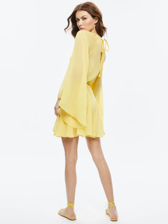 Dresses Women Alice Olivia GITANA MINI DRESS WITH TIE BELT Lemon Meringue