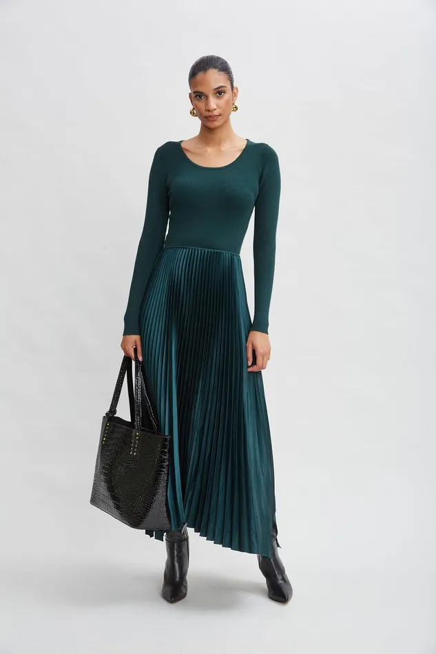 Elie Tahari Long Sleeve Knit Pleated Dress Juniper Women Dresses and Jumpsuits Elie Tahari Long Sleeve Knit Pleated Dress Juniper Women Dresses and Jumpsuits