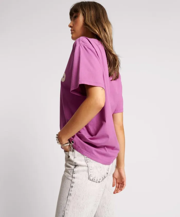 ITS A WILD WORLD BASKETBALL TEE Women One Teaspoon Basic Tees ITS A WILD WORLD BASKETBALL TEE Women One Teaspoon Basic Tees