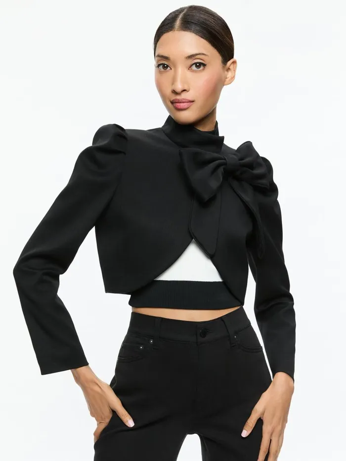 Jackets Coats Women Alice Olivia ADDISON BOW COLLAR CROPPED JACKET Blackblack Jackets Coats Women Alice Olivia ADDISON BOW COLLAR CROPPED JACKET Blackblack