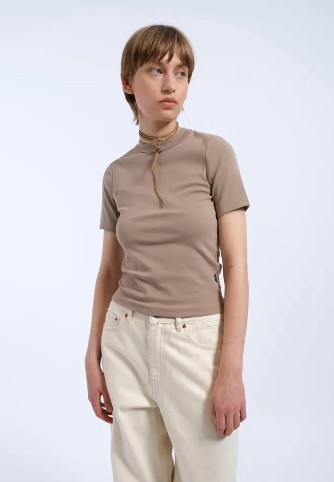 Kenna Top 8211 Light Morel Light Morel Women Dr Denim Tees and Tanks
