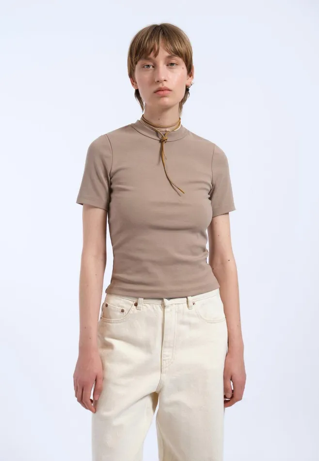Kenna Top 8211 Light Morel Light Morel Women Dr Denim Tees and Tanks