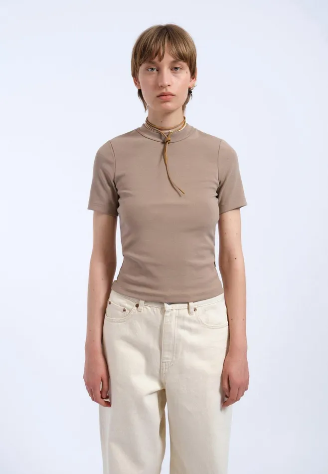 Kenna Top 8211 Light Morel Light Morel Women Dr Denim Tees and Tanks