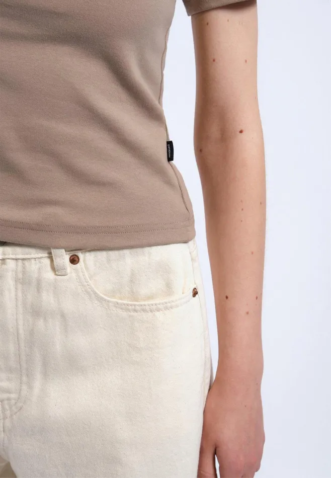 Kenna Top 8211 Light Morel Light Morel Women Dr Denim Tees and Tanks