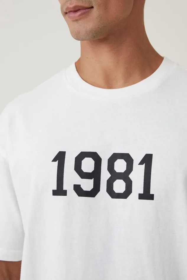 Loose Fit College TShirt Vintage White 1981 Men Cotton On Tees and Tanks Loose Fit College TShirt Vintage White 1981 Men Cotton On Tees and Tanks