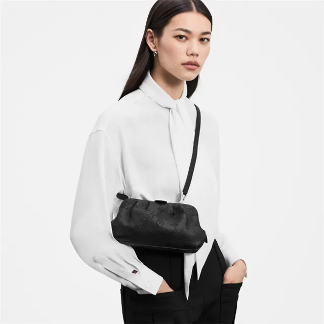Louis Vuitton Shoulder and Totes Louis Vuitton M80093 Scala Mini Pouch 8211 Louis Vuitton Handbag Store 8211 Women