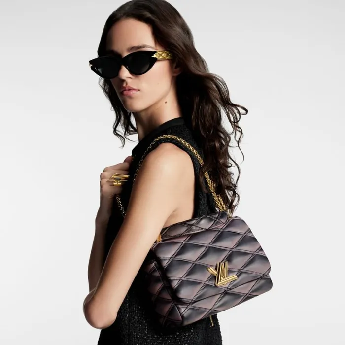 Louis Vuitton Twist Bag Louis Vuitton M23569 GO14 MM BlackPink 8211 Louis Vuitton Handbag Store 8211 Women