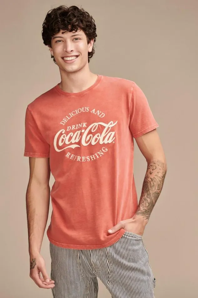 Lucky Brand Cocacola Molten Lava Men Graphic Tees