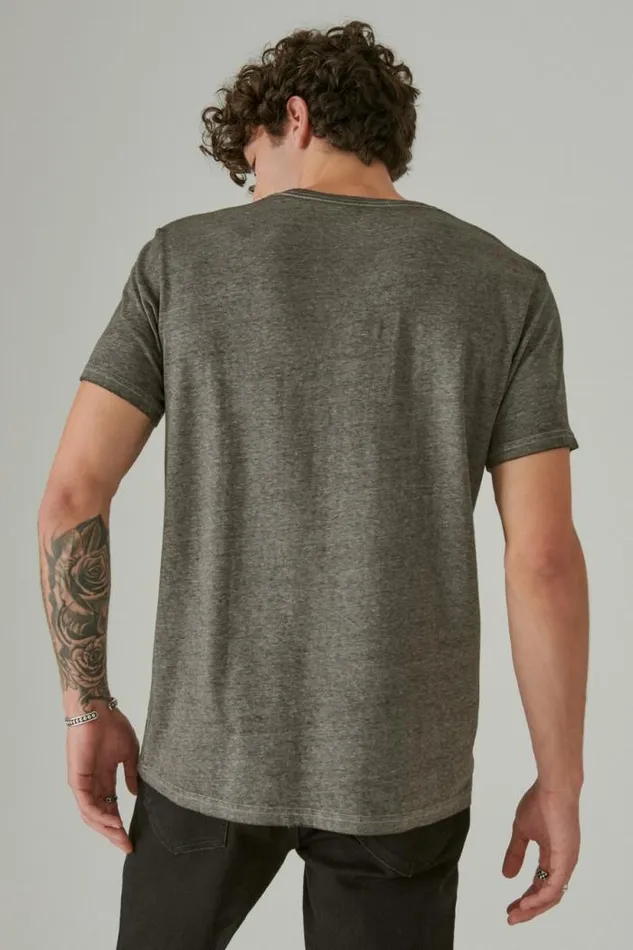 Lucky Brand King Card Raven Men Graphic Tees