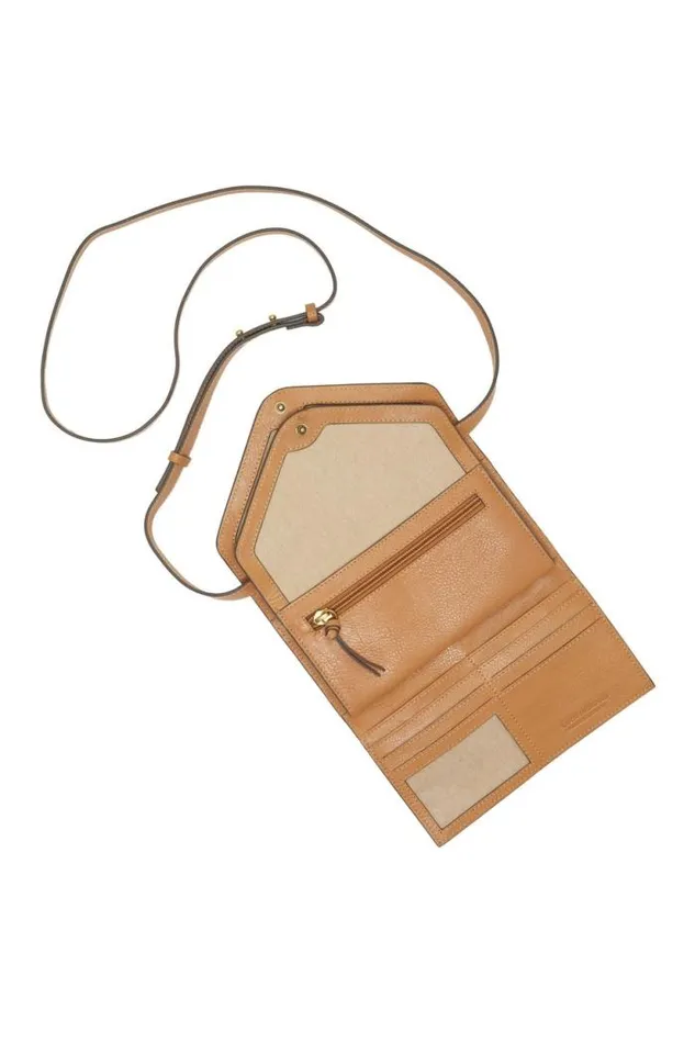 Lucky Brand Love Crossbody Wallet 231 Tan Women Handbags