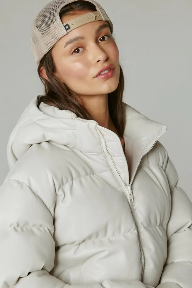 Lucky Brand Oversized Faux Leather Puffer Jacket White Women Jackets and Outerwear