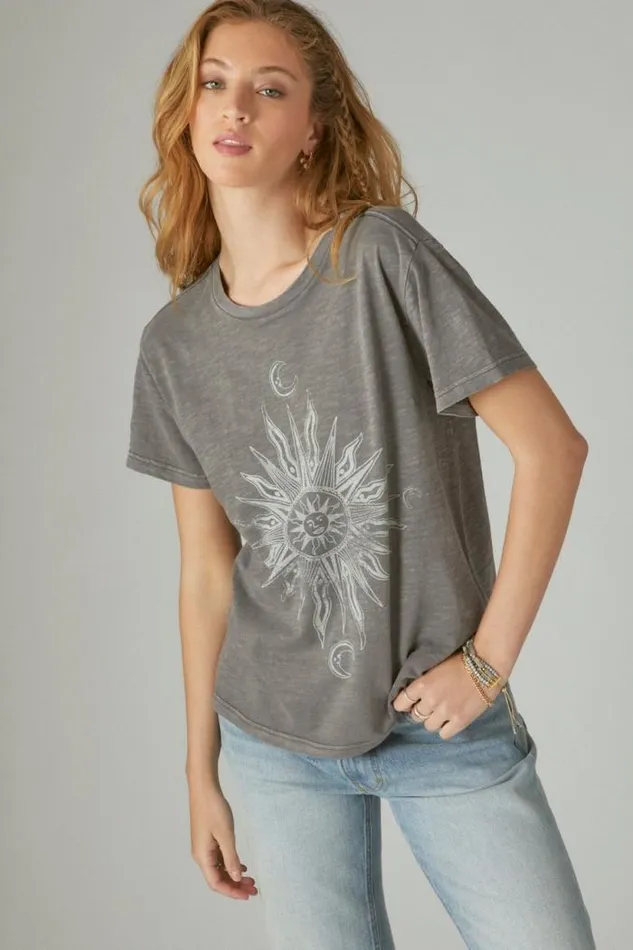 Lucky Brand Spiritual Boyfriend Crew Plum Kitten Women Graphic Tees