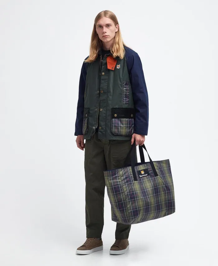 Men Bags and Luggage Barbour X Maison Kitsun Reversible Tote Bag Dark Navy Men Bags and Luggage Barbour X Maison Kitsun Reversible Tote Bag Dark Navy