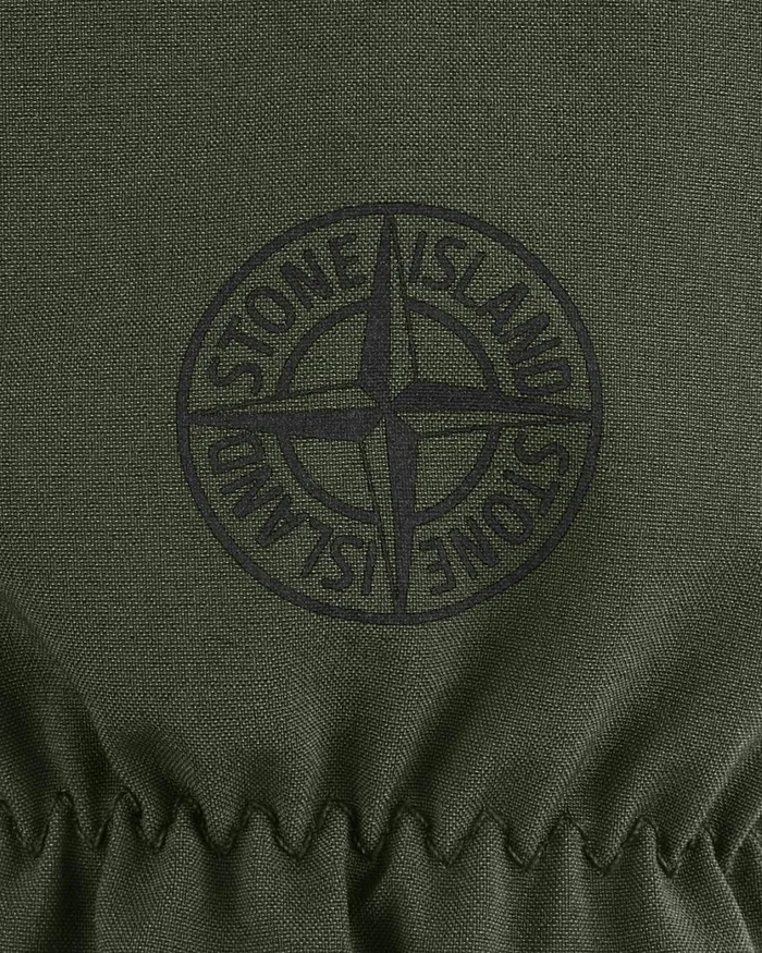 Mens 92429 Soft ShellR Gloves In Dark Forest Stone Island Gloves