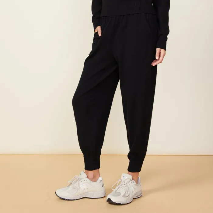 MONROW SWEATS Merino Wool Sweater Jogger Black 8211 Shop
