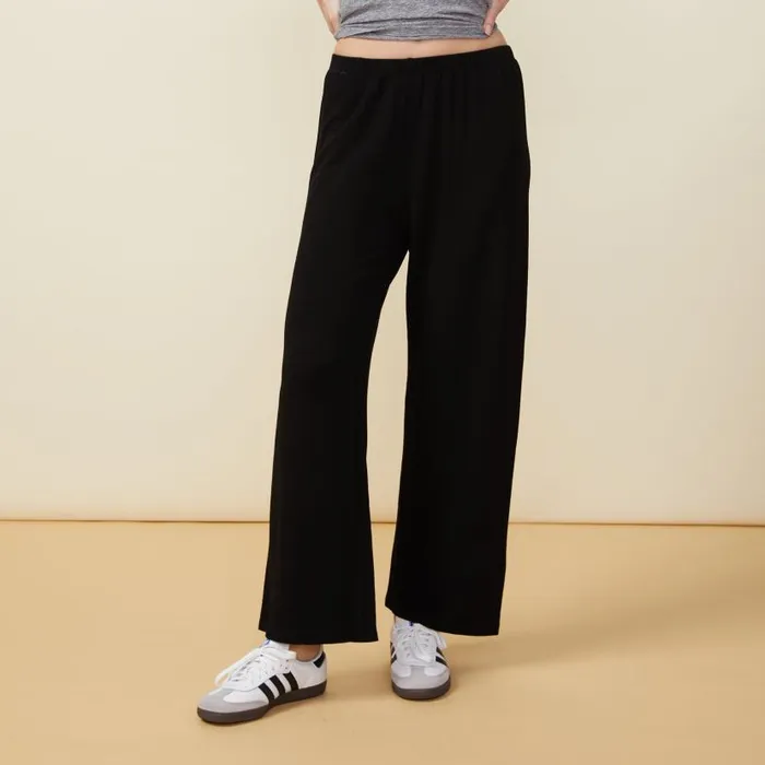 MONROW SWEATS Supersoft Crop Straight Leg Sweat Black 8211 Shop