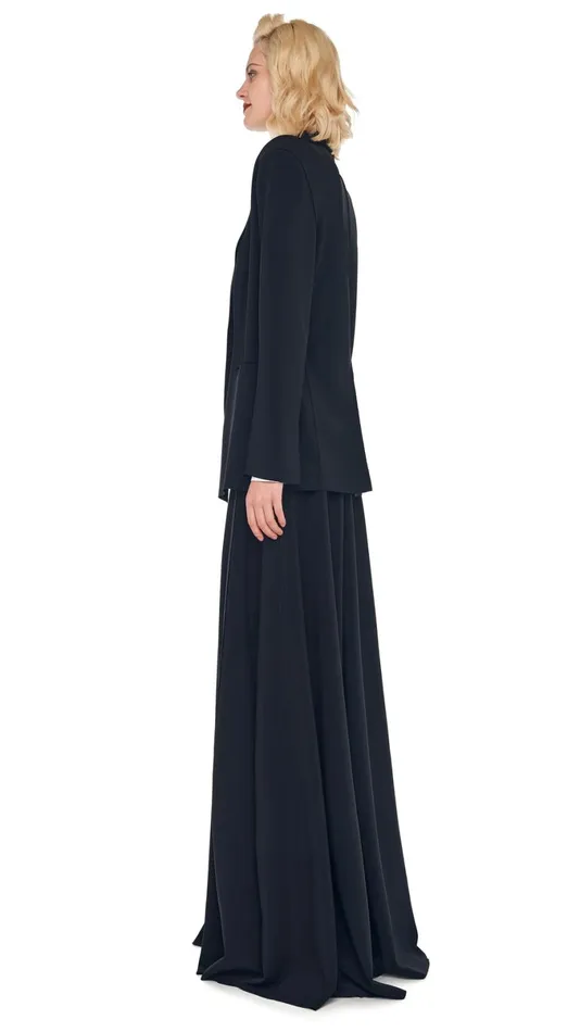 Norma Kamali Wardrobe LONG GRACE SKIRT With EASY FIT SINGLE BREASTED JACKET 8211 Clothing Norma Kamali Wardrobe LONG GRACE SKIRT With EASY FIT SINGLE BREASTED JACKET 8211 Clothing