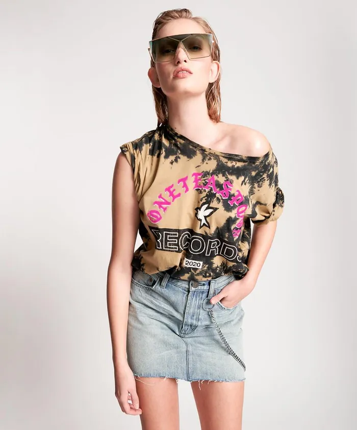 OT RECORDS TIE DYED BOYFRIEND TEE Women One Teaspoon Basic Tees OT RECORDS TIE DYED BOYFRIEND TEE Women One Teaspoon Basic Tees