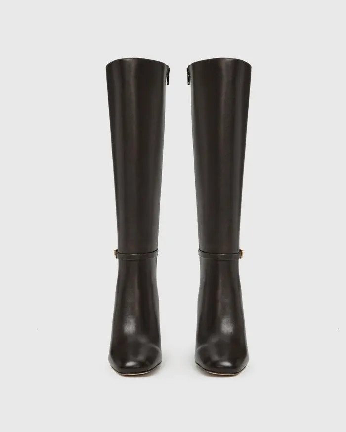 PAIGE Boots Women Kyle Boot 8211 Chocolate Leather