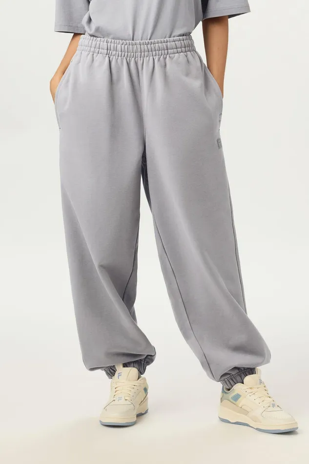 Pants and Shorts Women Fila Apex Relaxed Jogger 051 Ultimate Grey Pants and Shorts Women Fila Apex Relaxed Jogger 051 Ultimate Grey
