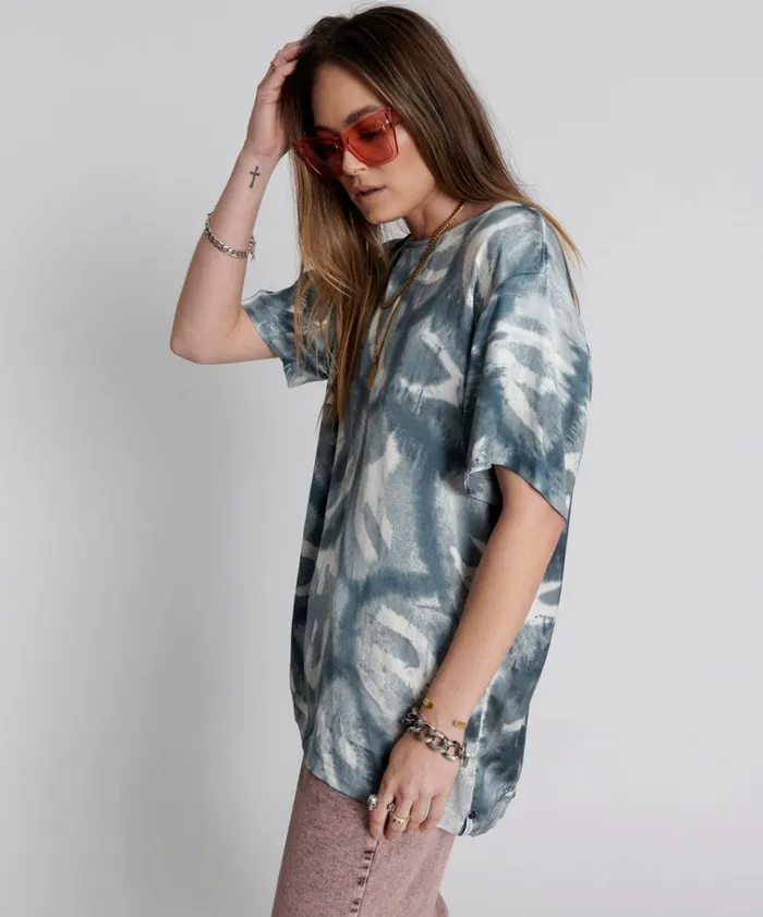 REFLECTION HAND PRINTED SATIN TEE Women One Teaspoon Tees and Tanks
