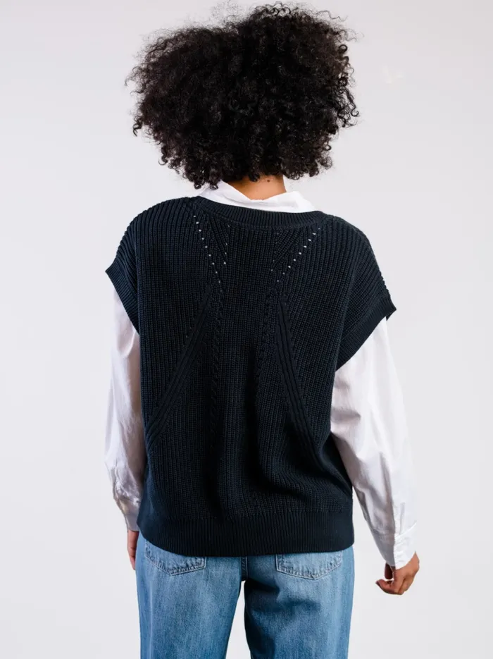 Sweaters Women Able Jess Sweater Vest Oatmeal