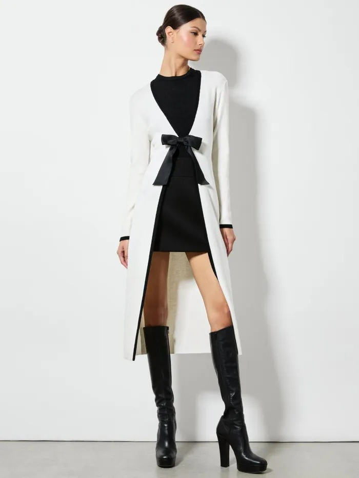 Sweaters Women Alice Olivia SIBEL BOW CARDIGAN Ecrublack