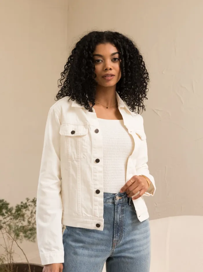 The Bailey Classic Jacket Light Blue Wash Women Denim Able