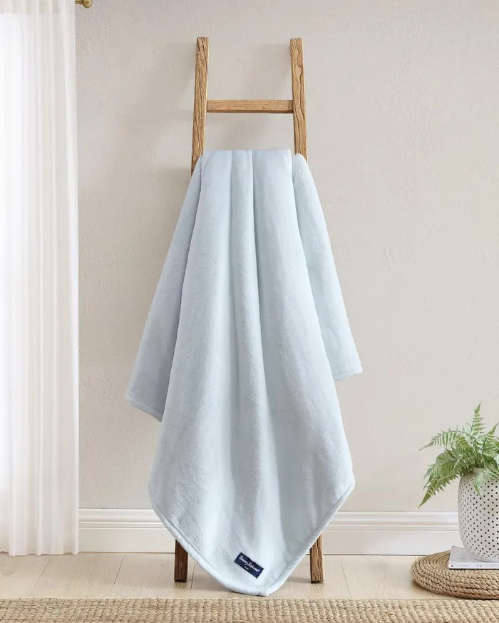 Tommy Bahama Plush Fleece Pastel Blue King Blanket Pastel Blue Beach and Home Bedding Tommy Bahama Plush Fleece Pastel Blue King Blanket Pastel Blue Beach and Home Bedding