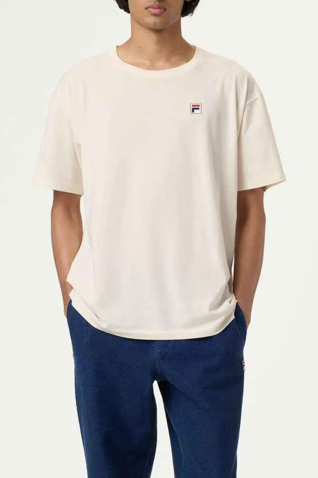 Tops and TShirts Men Fila Classic Relaxed Tee 920 Gardenia Tops and TShirts Men Fila Classic Relaxed Tee 920 Gardenia