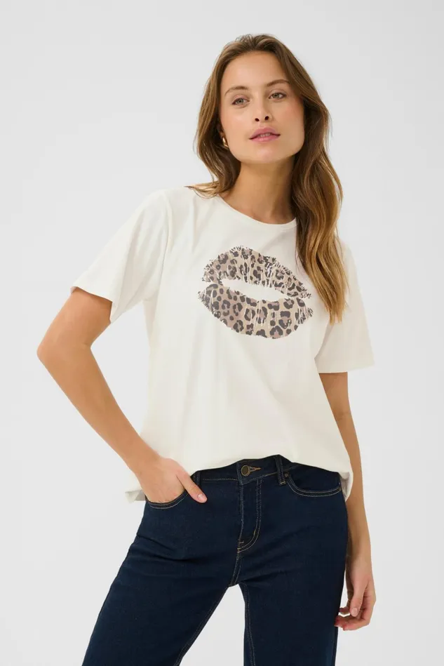 Tops and TShirts Women CULTURE CUnuga Tshirt Spring Gardenia