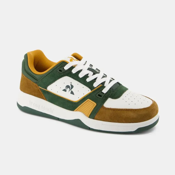 Trainers And Sneakers Men Le Coq Sportif Shoes LCS PRO STAR PERF Optical Whitedouglas Fir