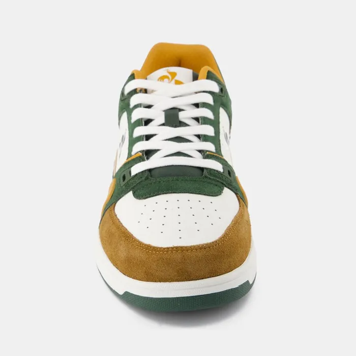 Trainers And Sneakers Men Le Coq Sportif Shoes LCS PRO STAR PERF Optical Whitedouglas Fir