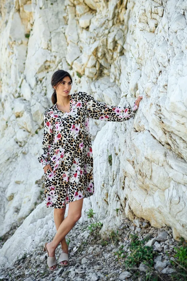 Trending Leopard Women CULTURE CUatlas Leopard Dress Leo Flower