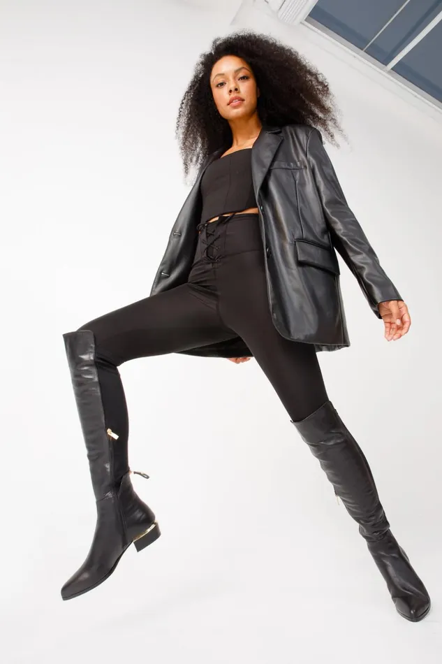 Vinci Leather Boots and Booties The Fairoks Black Leather Pointy Toe Knee High Boot 8211 Women