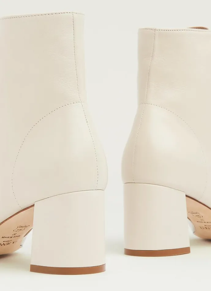 Women Arabella Cream Leather LaceUp Ankle Boots Ecru LKBennett Boots Women Arabella Cream Leather LaceUp Ankle Boots Ecru LKBennett Boots