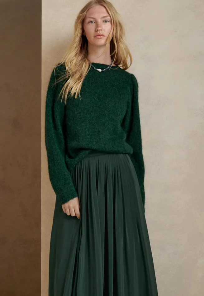 Women Long Pleated Skirt Poetry Fashion Dresses and Skirts