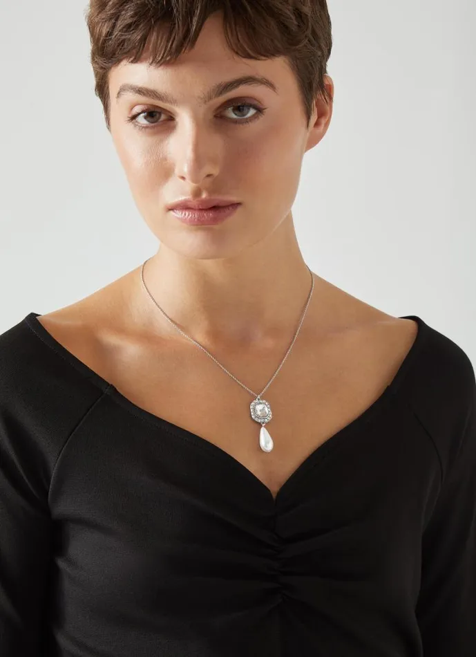 Women Margot Clear Crystal And Pearl Drop Necklace LKBennett Jewellery Women Margot Clear Crystal And Pearl Drop Necklace LKBennett Jewellery