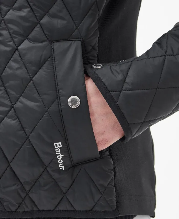 Women Quilted Jackets Barbour Yarrow Quilted Jacket Classic Black